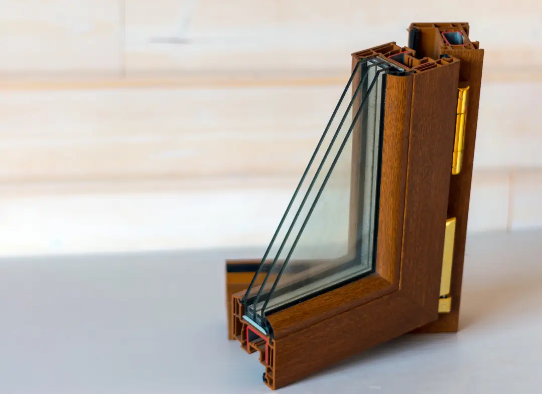 Installation de fenêtre en bois sur mesure Le Malesherbois